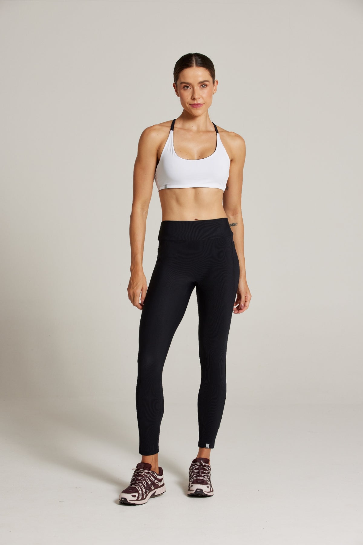 LEGGING CANELADA COM BOLSO LIVING TX