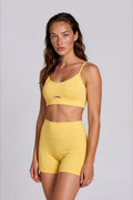 AMARELO MANTEIGA